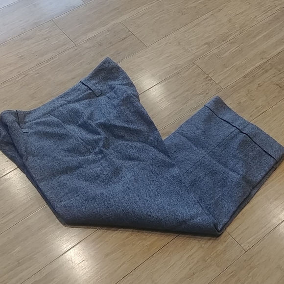 Eileen Fisher Wool Wide Leg Crop Pants Cuff M - Picture 2 of 8